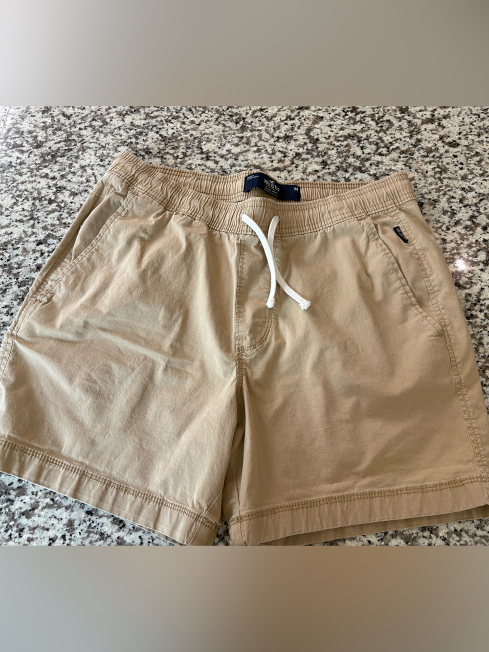 Hollister Men’s  Beige Drawstring Jogger Shorts